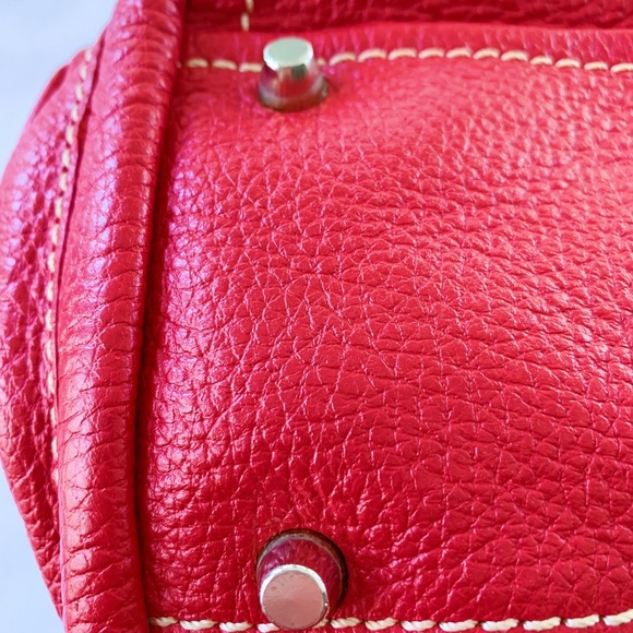 Prada Bag - Picture 5 of 8